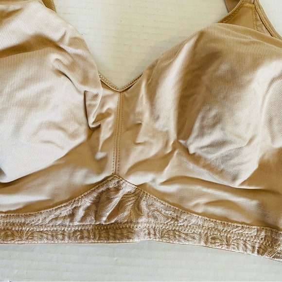 46D Wire Free Bra Playtex NUDE 18 Hour Seamless Side/Back Smoothing - Picture 4 of 14